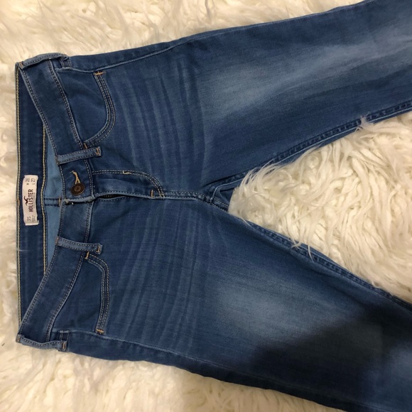 Hollister Jeggings - Picture 2 of 3